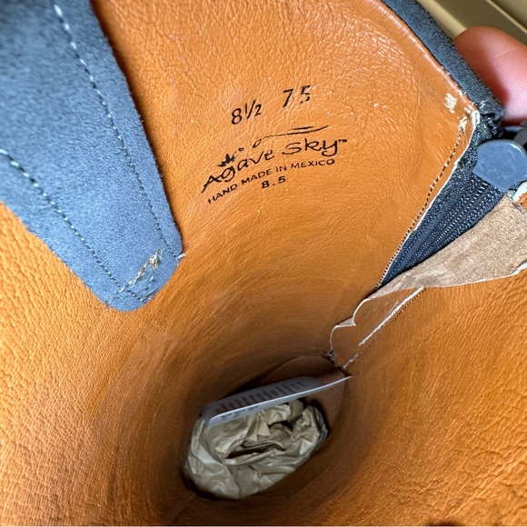 Agave Sky Suede Floral Embroidered Western Cowboy Boots - Picture 12 of 14